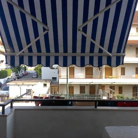 Trilocale A 800 Metri Dal Mare Apartment สกาเลอา ภายนอก รูปภาพ