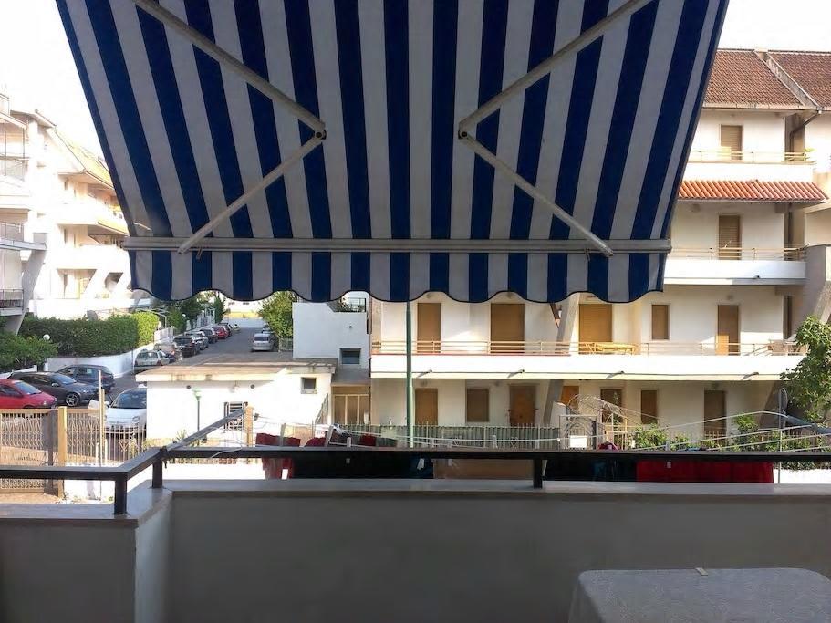 Trilocale A 800 Metri Dal Mare Apartment สกาเลอา ภายนอก รูปภาพ
